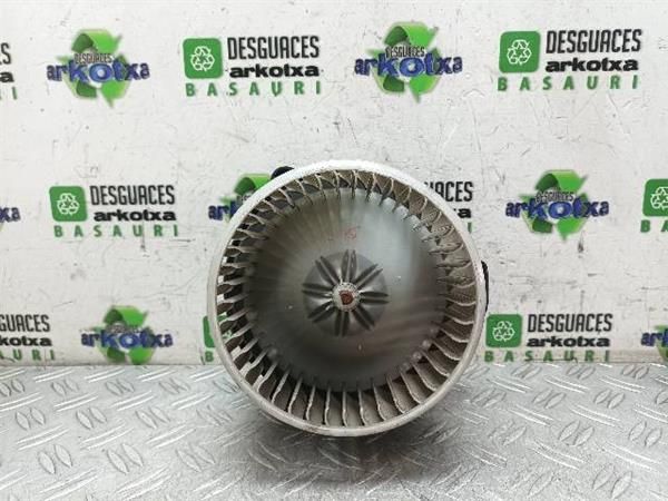 VENTILADOR CALEFACCION Toyota Corolla 2.2 TD VERSO (R1) (2004-2009) (100 KW) - 21502 / 2AD FTV 2