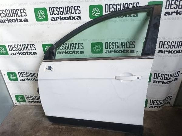 PUERTA DEL. IZDA. Chevrolet Captiva 2.2 D VCDi FWD 163 CV (C140) (2011-2015) (120 KW) - 21636 / Z22D1
