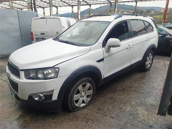 PUERTA DEL. DCHA. Chevrolet Captiva 2.2 D VCDi FWD 163 CV (C140) (2011-2015) (120 KW) - 21653 / Z22D1