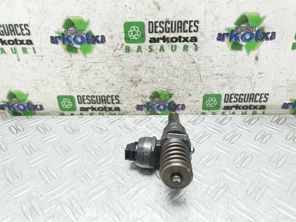 INYECTOR Volkswagen Passat 1.9 TDI (96 KW) - 22077 / AWX 2