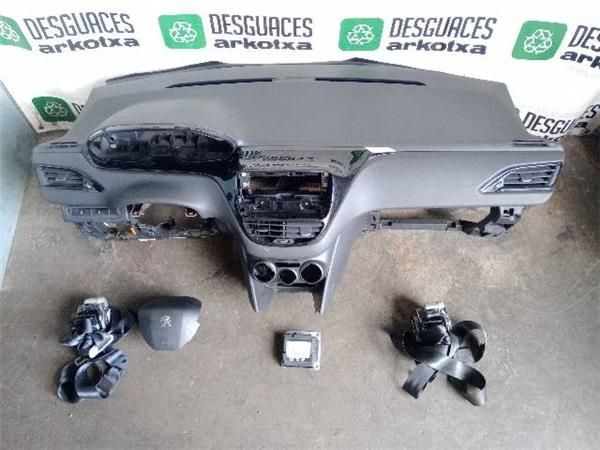 KIT AIRBAG Peugeot 208 1.4 HDI I 68CV (2012-...) (50 KW) - 24715 / 8H01 2