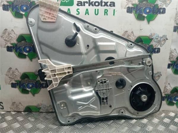 MOTOR ELEVALUNAS TRA. IZDO. Kia Ceed 1.6 (92 KW) - 26404 / G4FC 2
