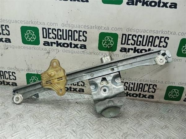MOTOR ELEVALUNAS DEL. DCHO. Renault Clio 1.2 G IV (5R) 73CV (2012-2021) (54 KW) - 29426 / D4FD7 2