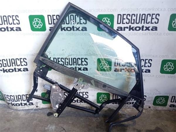 MOTOR ELEVALUNAS TRA. IZDO. Audi A6 2.5 TDI (180CV) [2000 2005] (132 KW) - 29485 / AKE