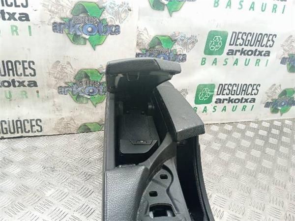 REPOSABRAZOS BMW 535 3.0 D AUT (E60) 286CV (2007-2010) (210 KW) - 30325 / 306D5