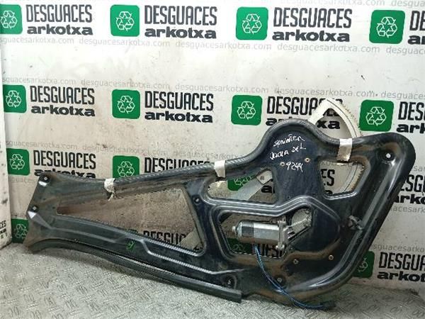 MOTOR ELEVALUNAS DEL. DCHO. Mercedes Sprinter 2.2 CDI 3T (903) 311 109CV (2000-2006) (80 KW) - 34386 / 611981