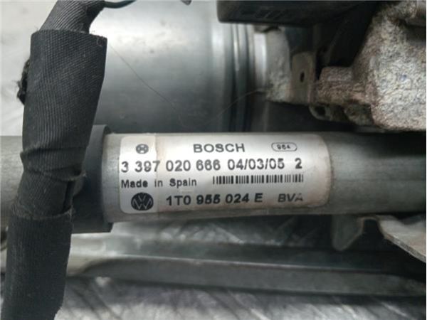 MOTOR LIMPIAPARABRISAS DEL. DCHO. Volkswagen Touran 3.0 TDI 1T1 1T2(140CV) (2005 2010) (103 KW) - 35938 / 0390241786 2