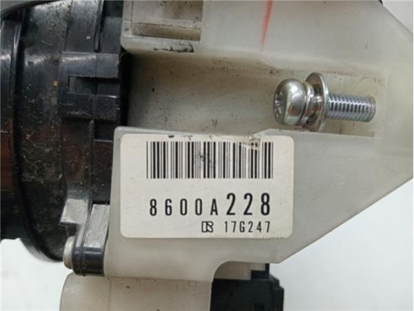 MANDO MULTIFUNCION Mitsubishi Outlander (CW0)(2007-) 2.0 DI-D Invite [2,0 Ltr. - 103 kW DI-D CAT] - 38395 / 8600A228, 70 2