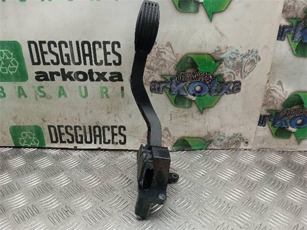 POTENCIOMETRO PEDAL GAS Iveco 35 2.3 TD 35C12 (85 KW) - 28714 / F1AE0481G*A