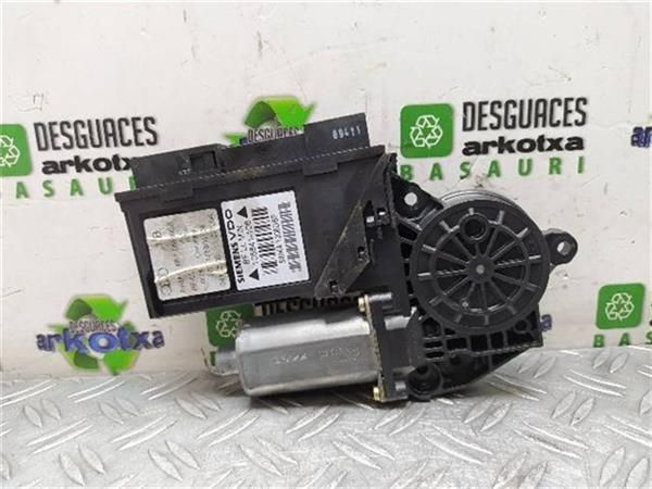 MOTOR ELEVALUNAS DEL. DCHO. Audi A4 2.5 TDI (8E) AVANT (B6) 163CV (120 KW) - 14357 / BCZ