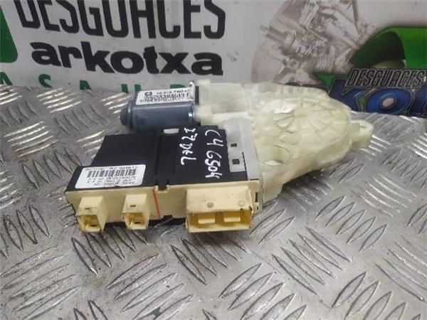 MOTOR ELEVALUNAS DEL. IZDO. Citroen C4 2.0 HDI (2004-2011) (103 KW) - 19065 / RHF 2