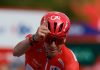 Tadej Pogacar abandona La Vuelta 2026 tras una dura caída