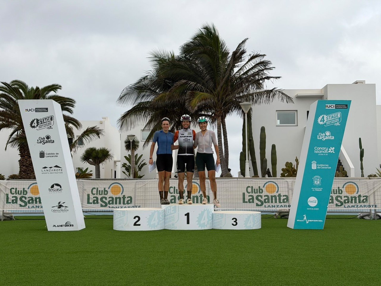 4 Stage MTB Race 2026 podio Femenino