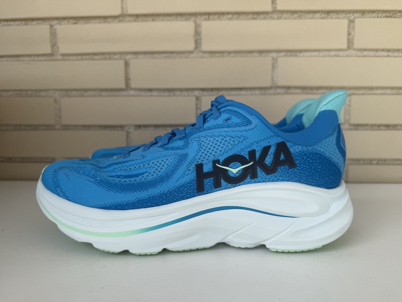 Zapatillas Hoka Clifton 10 para running en asfalto
