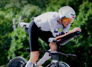 Robert Kallin hace la bici más rápida de la historia en un Ironman, pero aún así se queda sin Kona
