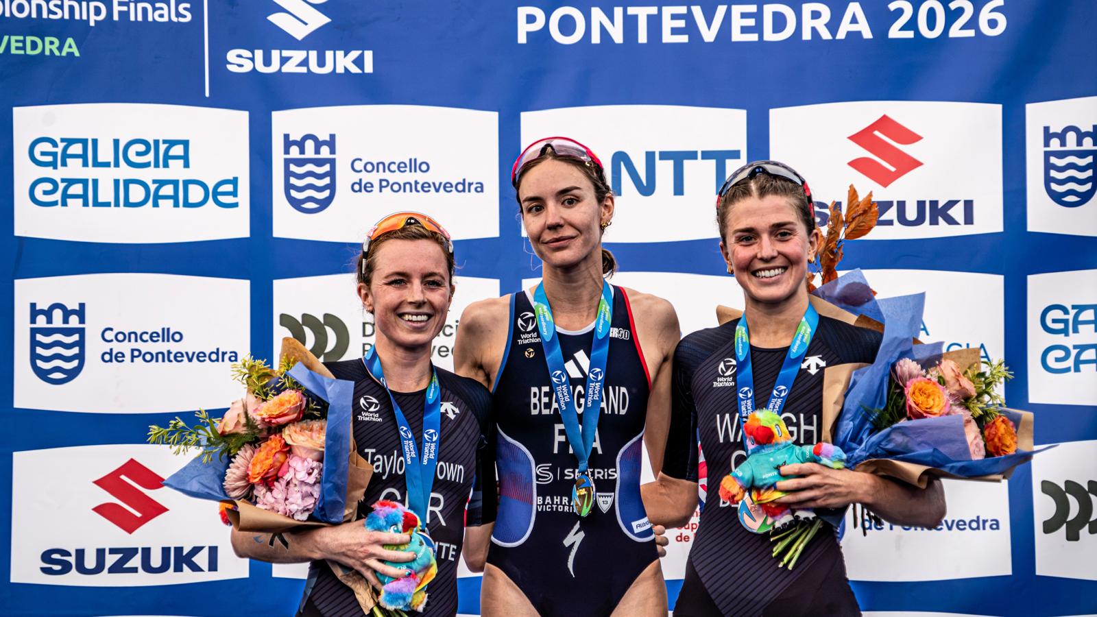 Podio femenino Gran Final Series Mundiales Pontevedra