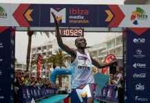 Mangusho Nockson y Annete Chesang se imponen en la Ibiza Media Maratón