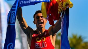 Igor Bellido deja el triatlón y se pasa al ciclismo