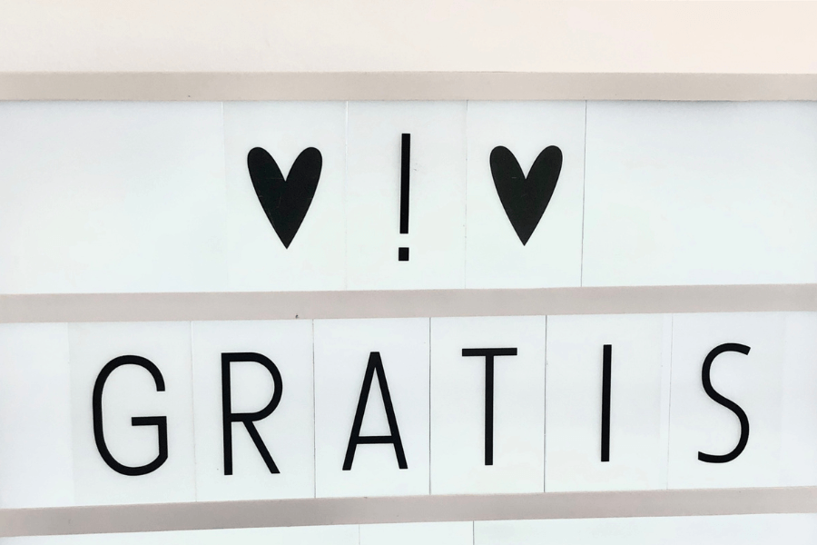 Caja de luz con la palabra GRATIS